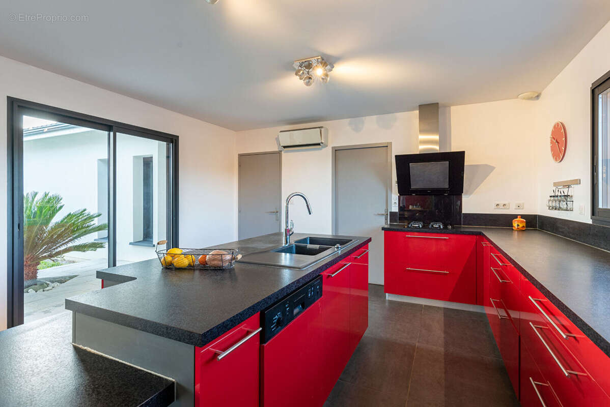 Maison à MOUSCARDES