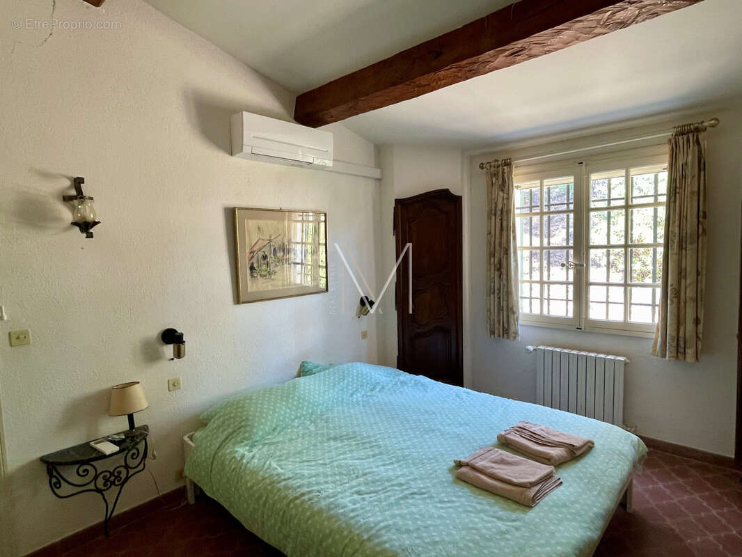 Le plan de la tour - tres belle propriété sur 4 hectares - rafraichissements à prevoir. - photo 18