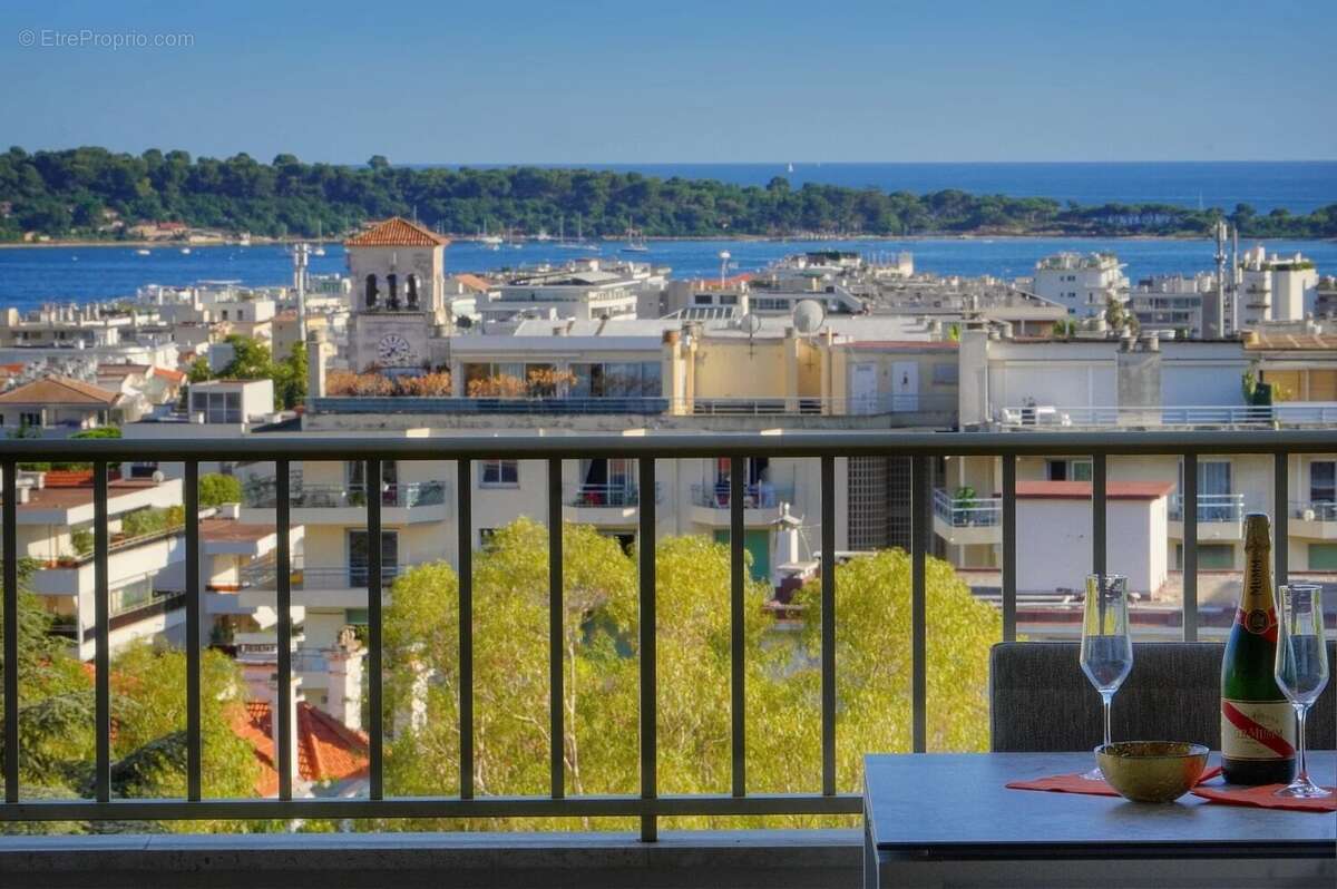 Appartement à CANNES
