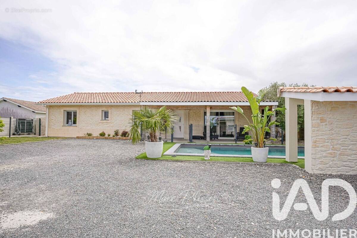 Photo 1 - Maison à LAMARQUE