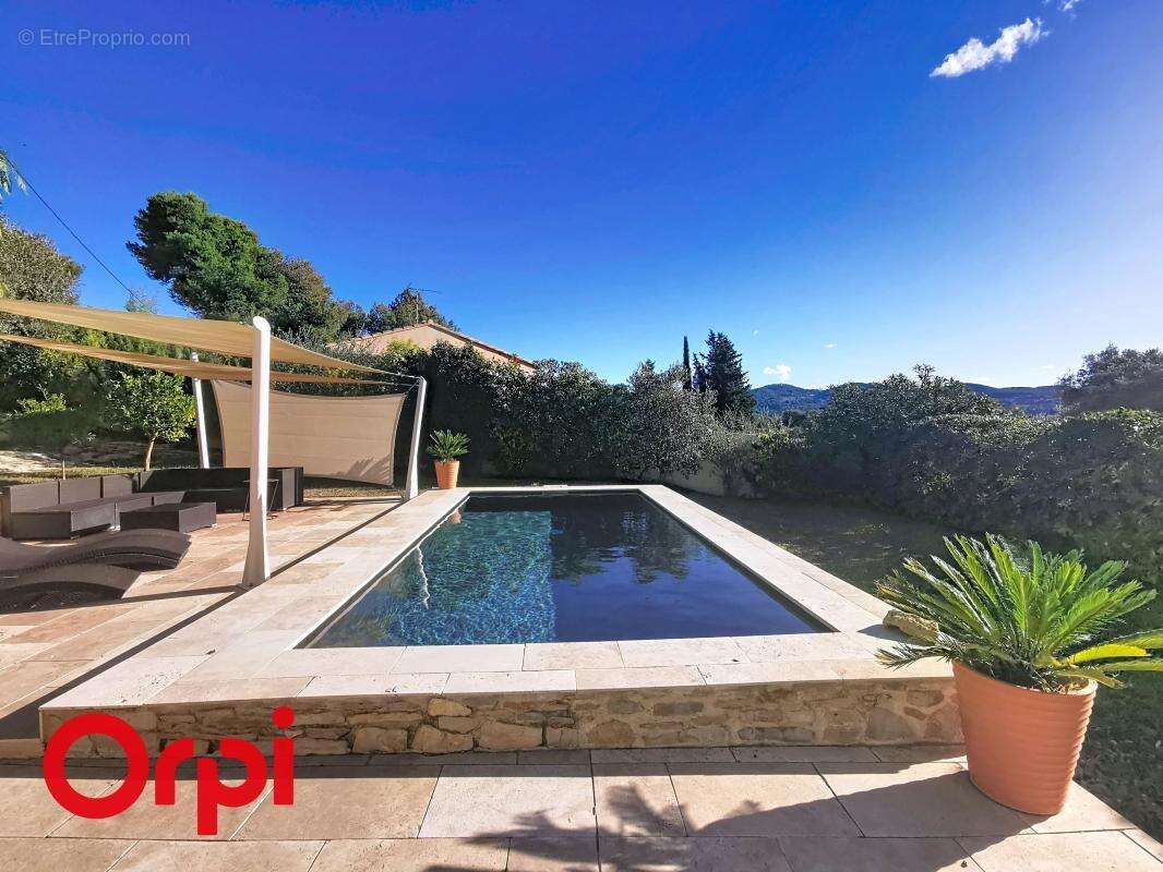 Maison à LA CADIERE-D&#039;AZUR