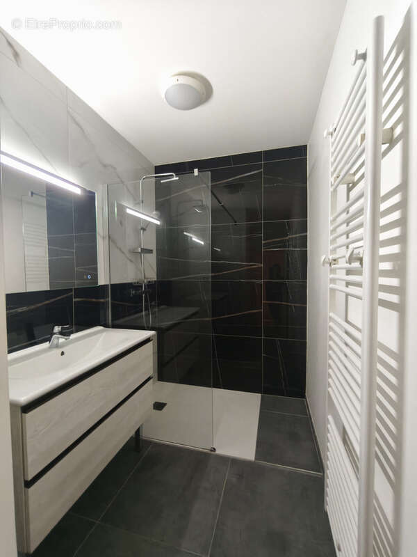 Maison de village - photo 11