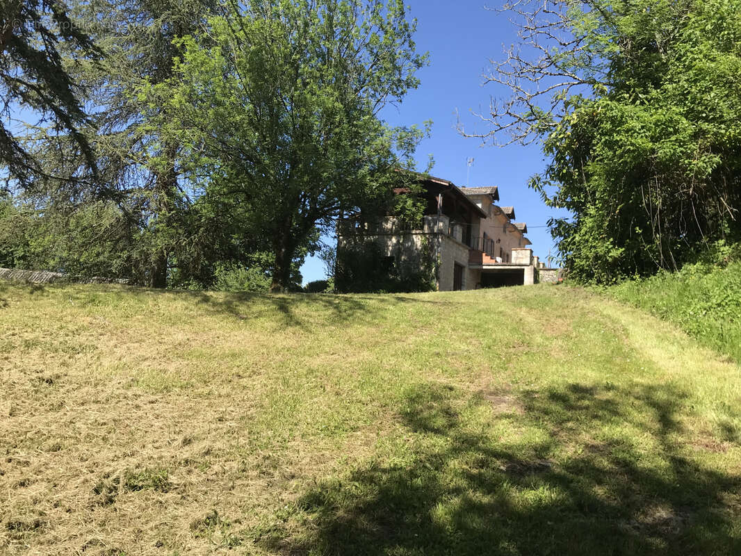 Maison à LAROQUE-TIMBAUT