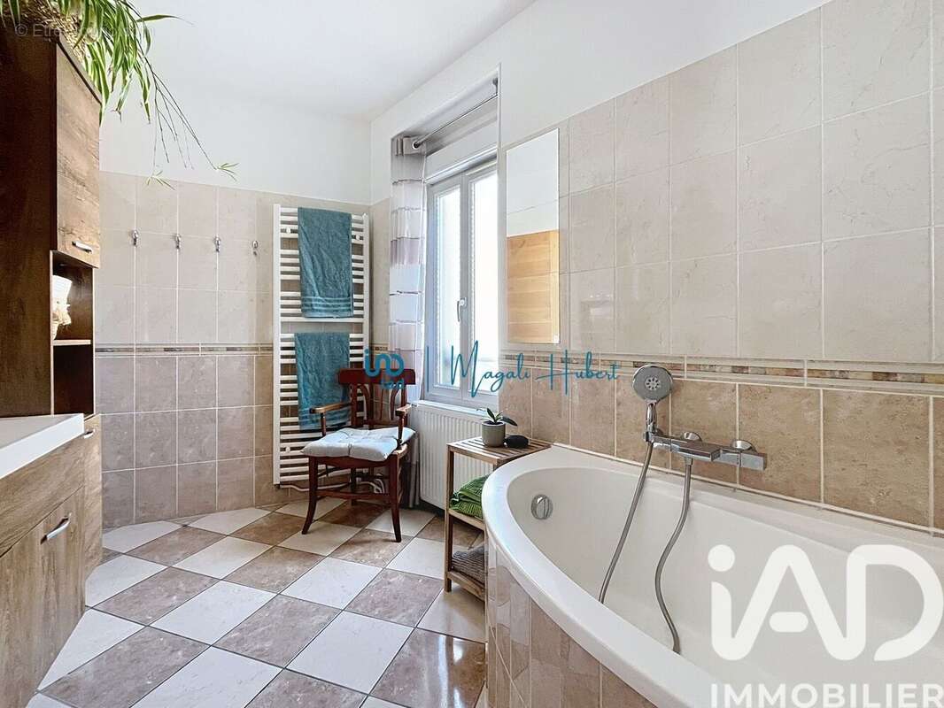 Photo 7 - Appartement à VILLECRESNES