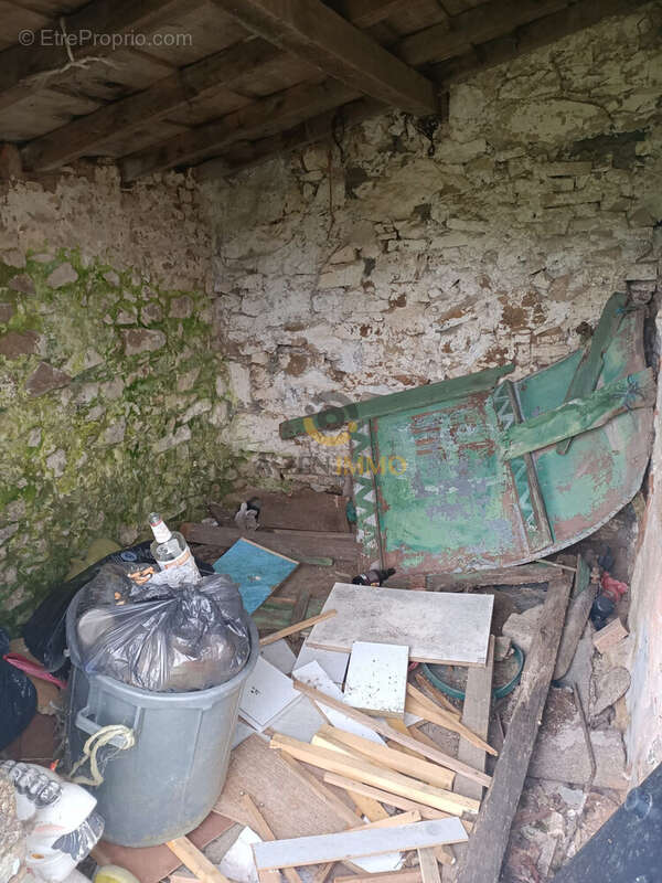 Maison à NUEIL-LES-AUBIERS