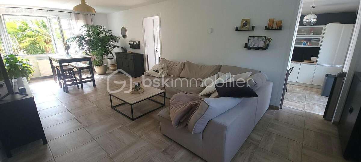 Maison à SAINT-LEU-D&#039;ESSERENT