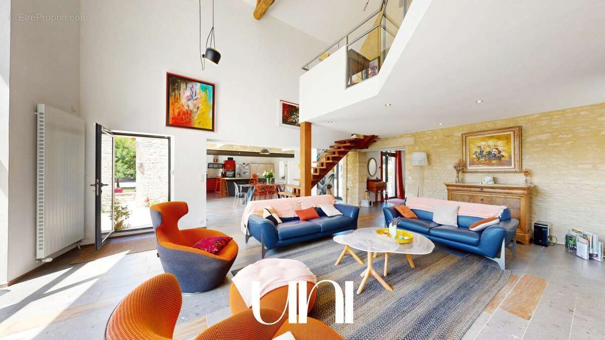 Maison 7 pièces de 264m2 avec jardin clos - Mathieu - photo 5