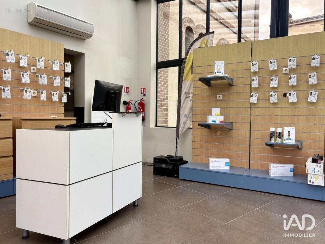 Photo 1 - Commerce à CHOLET