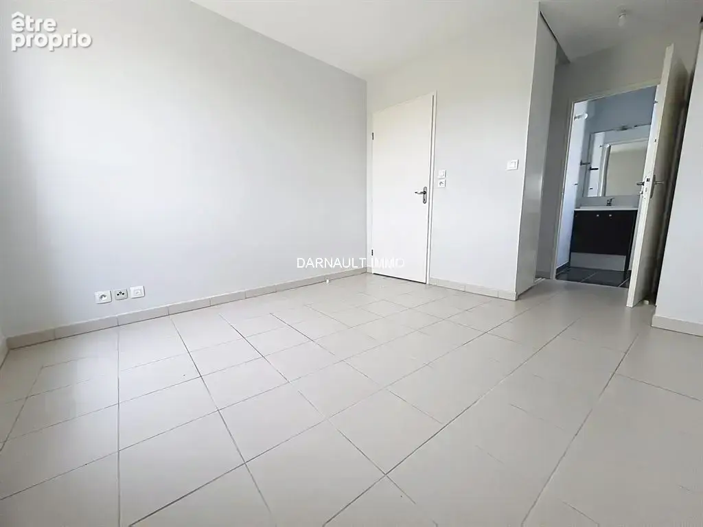 Grand t4 de 96m2 au dernier etage avec ascenseur - photo 4