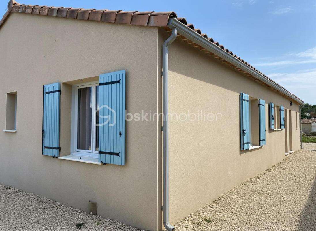 Saint-saturnin-lès-apt (84) - villa contemporaine de 2021 – plain-pied – 4 chambres - photo 16