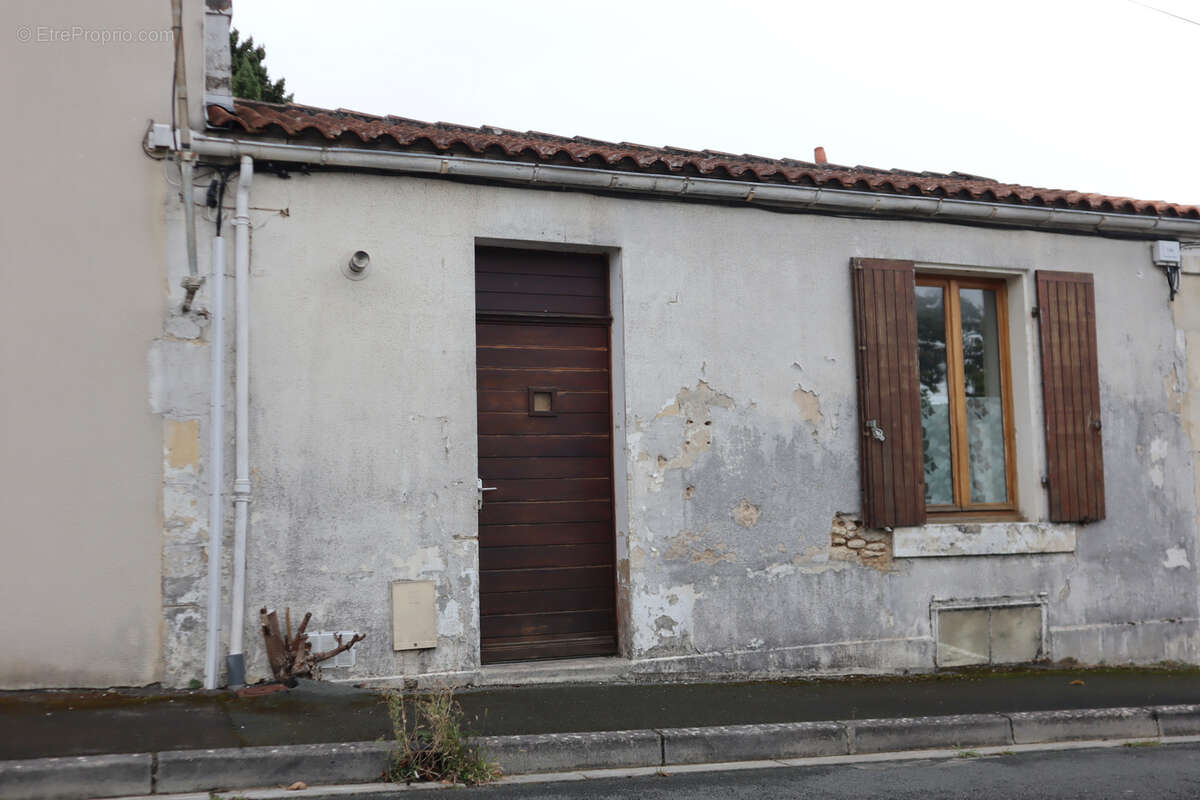 Maison à COGNAC