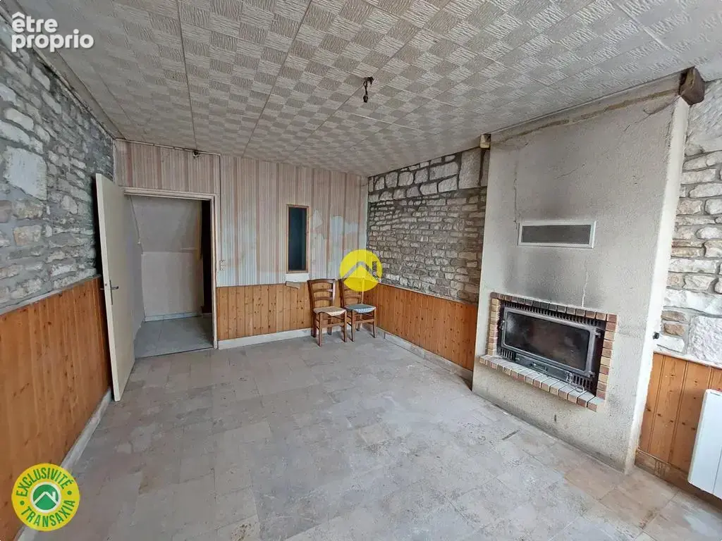 Maison de village avec garage - photo 9