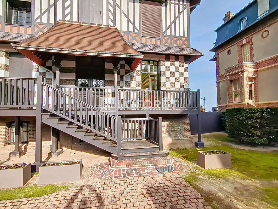 Appartement à HOULGATE