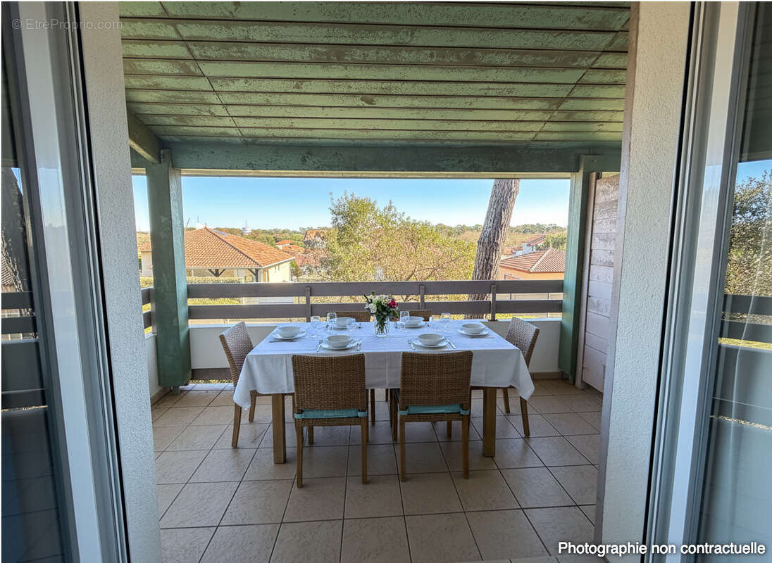 Appartement à MOLIETS-ET-MAA