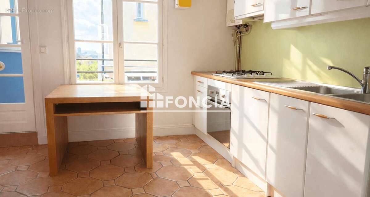 Appartement à VERSAILLES