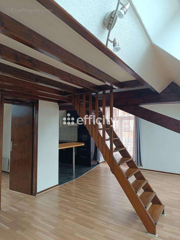 Appartement à MERCY-LE-BAS