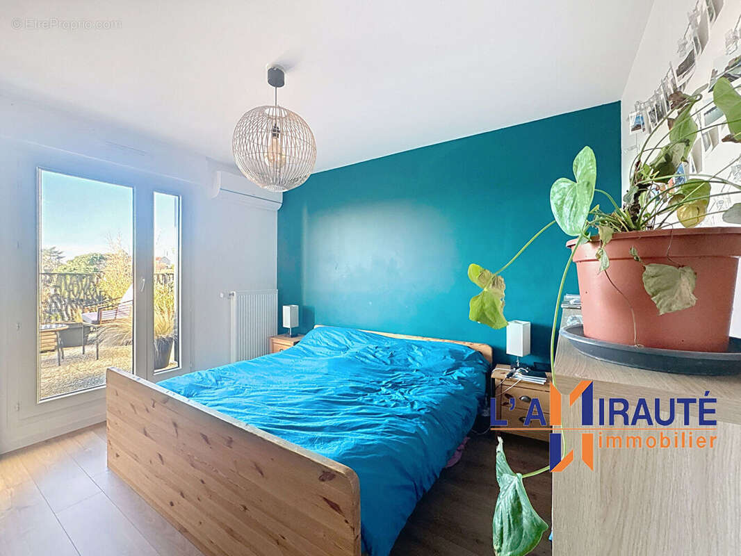 Appartement à HOUILLES