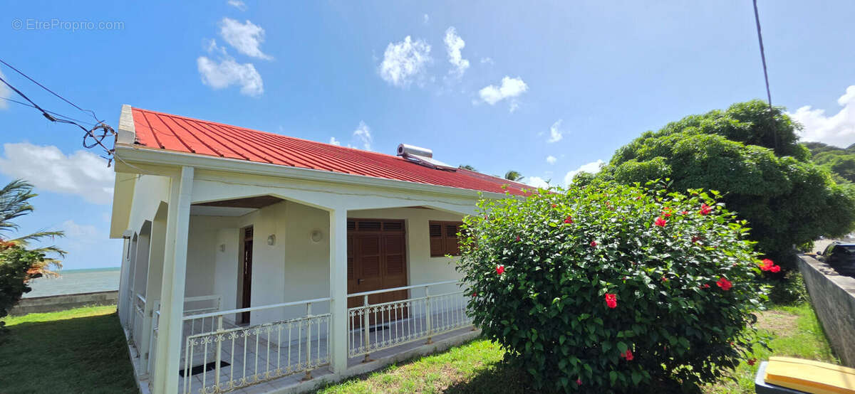 Maison à LA TRINITE