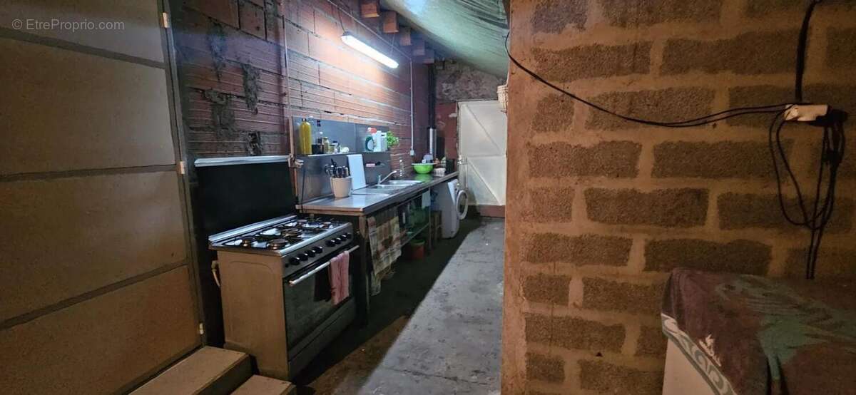 Maison à SAINT-LAURENT-DES-VIGNES