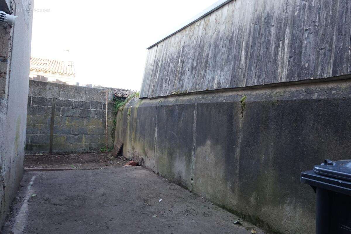 Maison à MORTAGNE-SUR-SEVRE