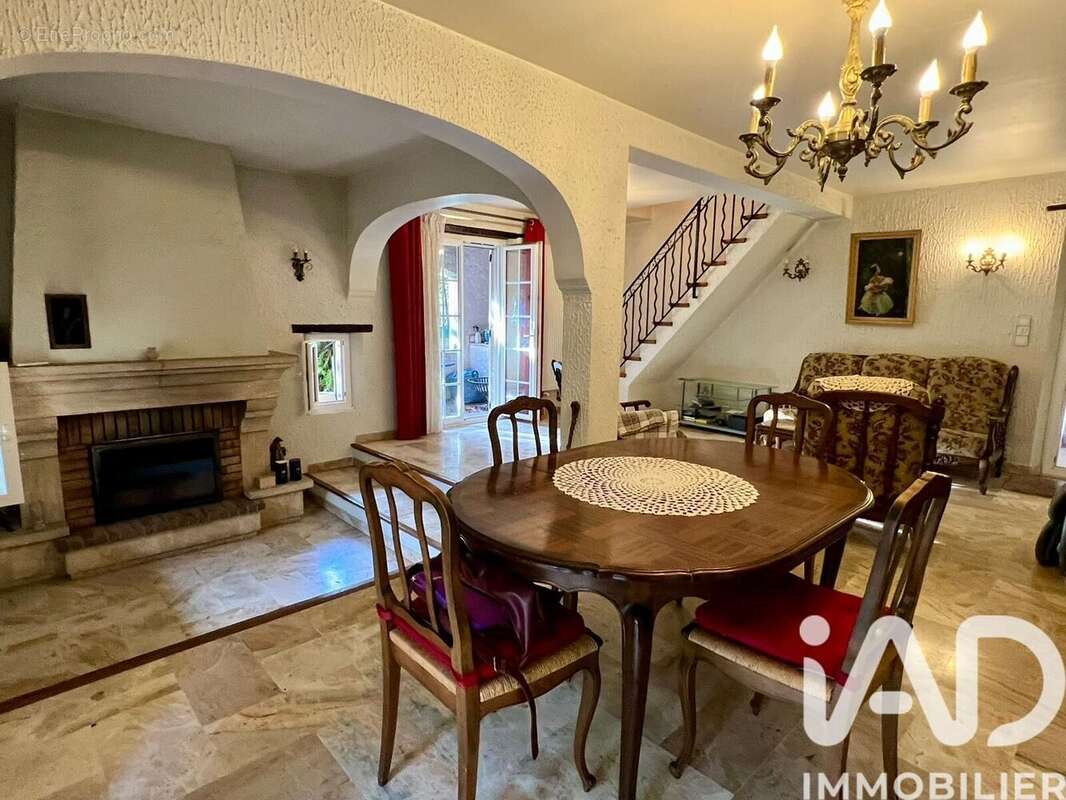 Photo 4 - Maison à ROCBARON