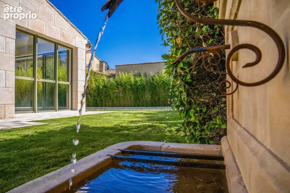 Propriété neuve avec piscine – 5 chambres – Eygalières - Village à pieds - photo 5