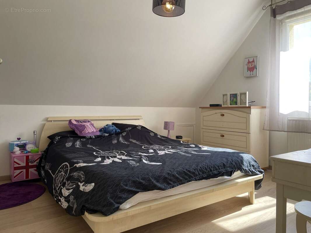 Chambre étage - Maison à BONNETABLE