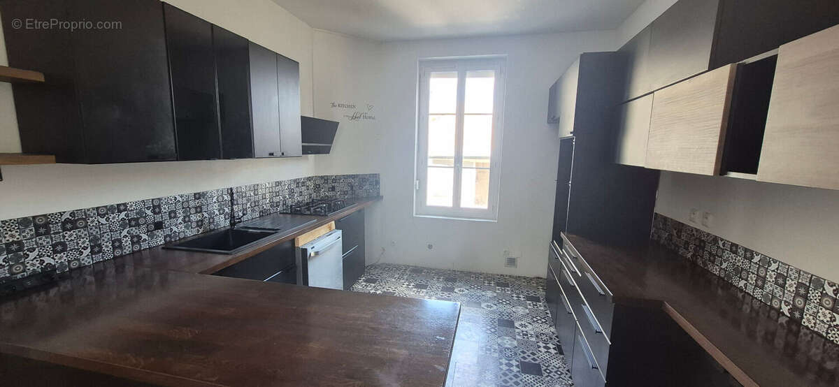 Maison de sept pièces à Soissons - photo 3