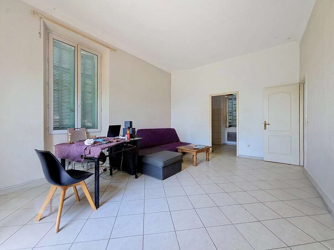T2 à rénover – Vieux Cannet - photo 2