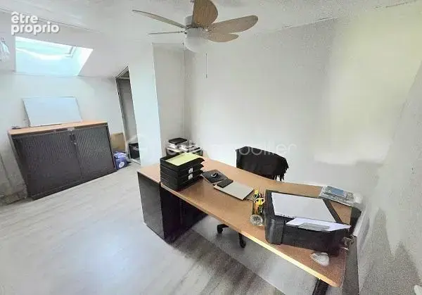 Maison de 191 m2, 5 chambres, piscine sur un terrain de 964 m2 !!! - photo 16