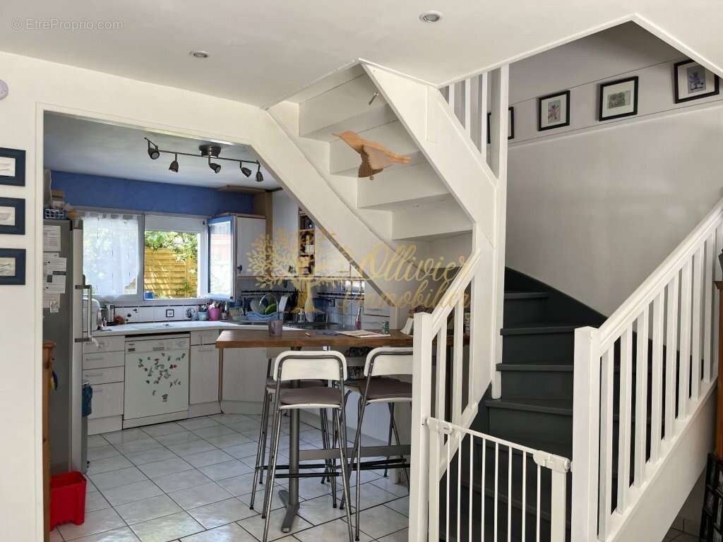 Maison à PONTAULT-COMBAULT