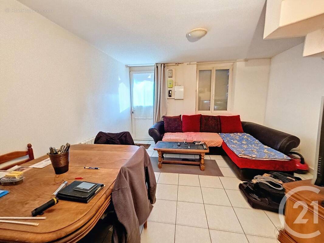 Maison à MANNEVILLE-SUR-RISLE