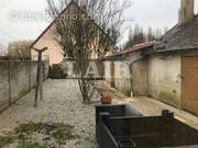 Maison à LE MELE-SUR-SARTHE