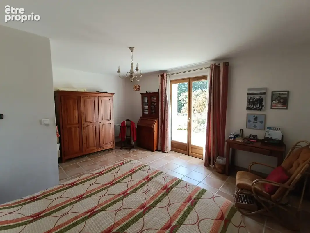 Grande maison à vendre 8 pièces (6 chambres) Berrien - photo 17