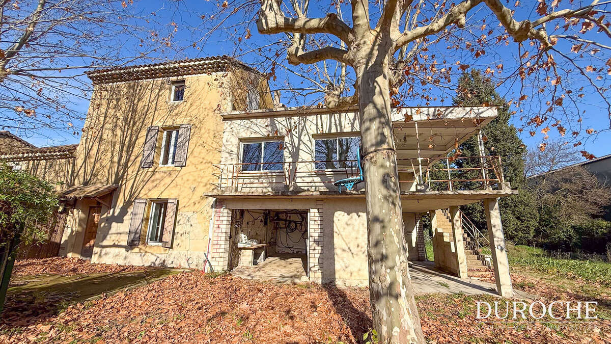 Maison à CADEROUSSE