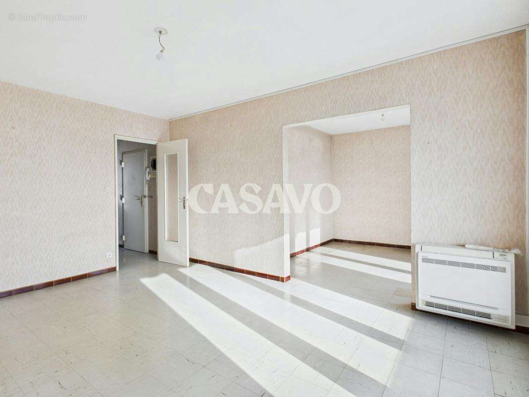 Vente Appartement 5 pièces de 86m² - 13090 Aix-en-Provence - photo 8