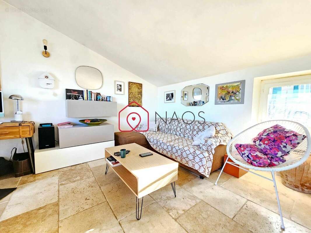 Maison à LA GARDE-FREINET