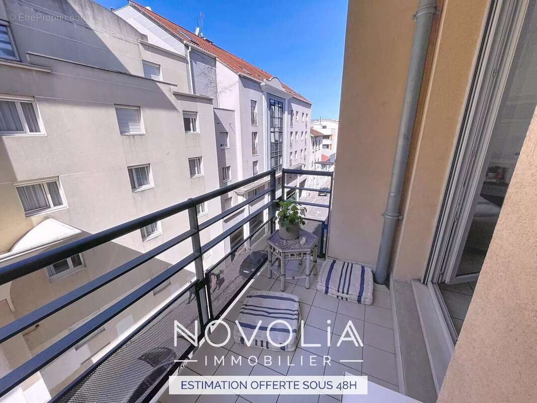 Appartement à LYON-9E