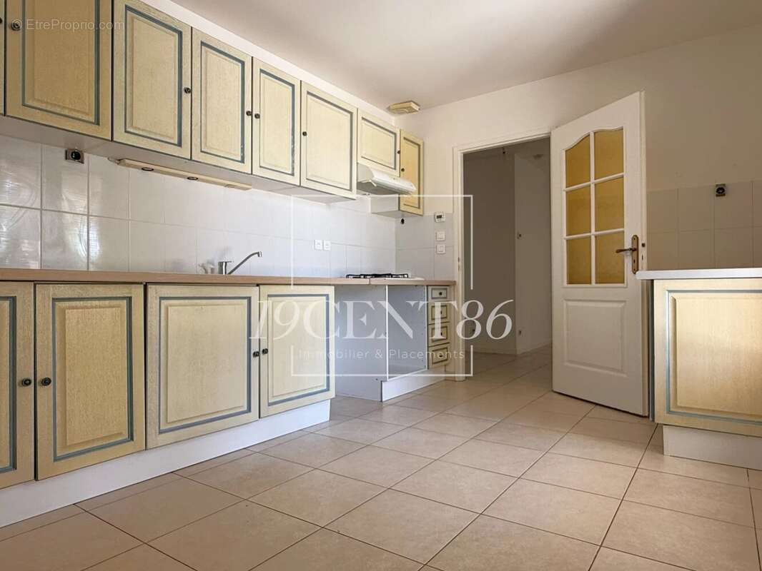 Maison 105 m² à Monsteroux-Milieu  - photo 8