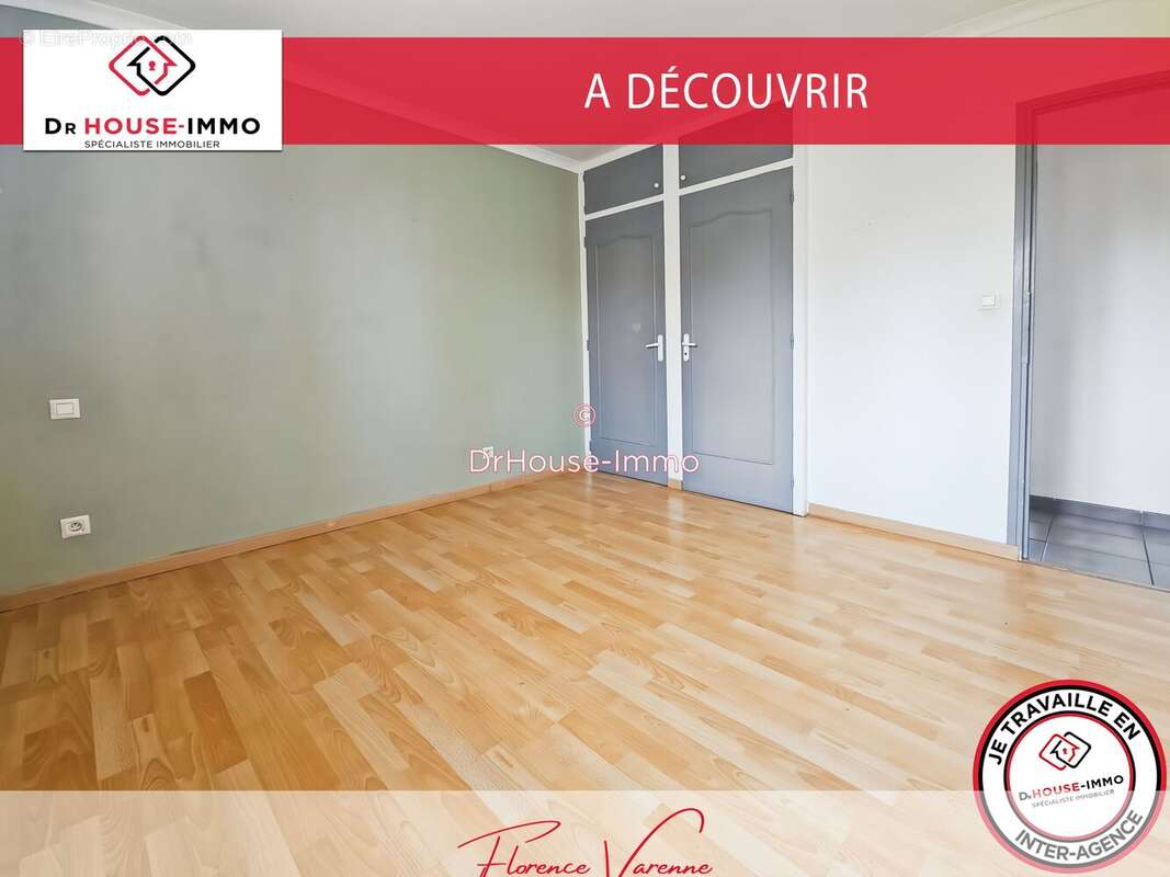 Maison à MONTROND-LES-BAINS