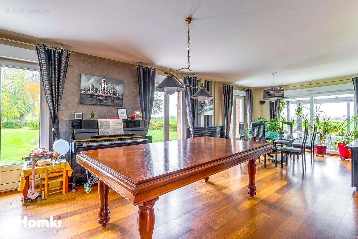 Maison à RADINGHEM-EN-WEPPES