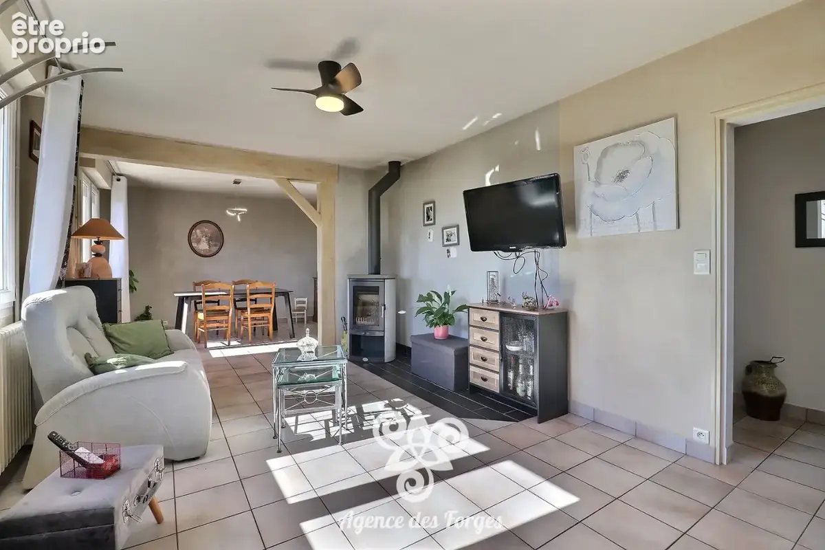 Maison de plain pied - 2 chambres - 78m² - Cholet - photo 6