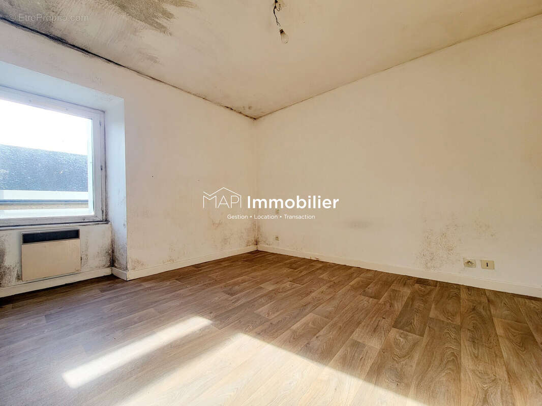 Maison à BRANDERION