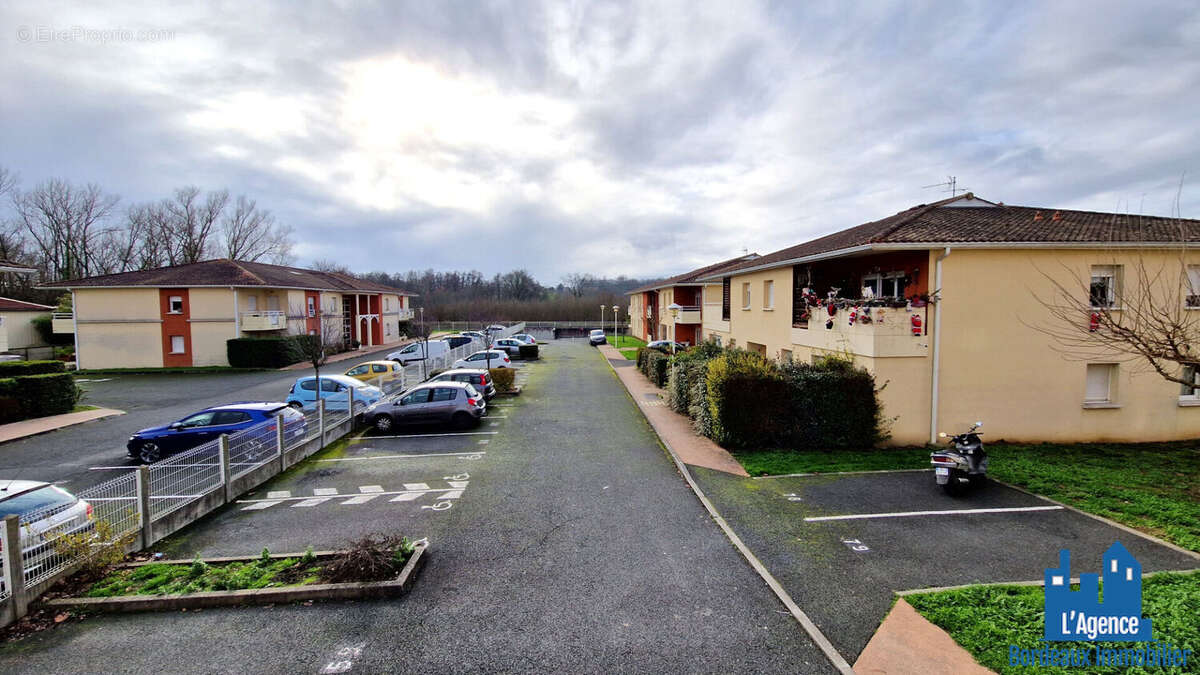 Appartement à AMBARES-ET-LAGRAVE