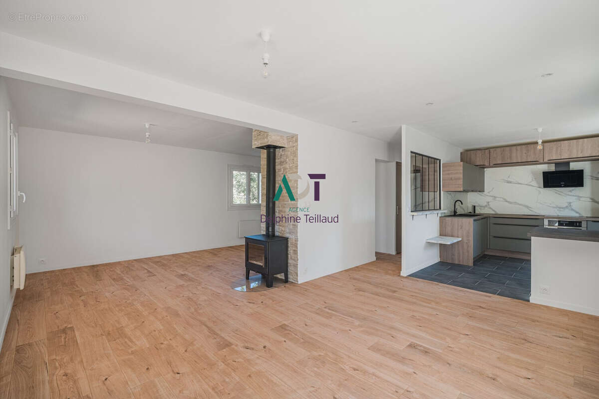 Maison 130 m² à Meylan  - photo 9