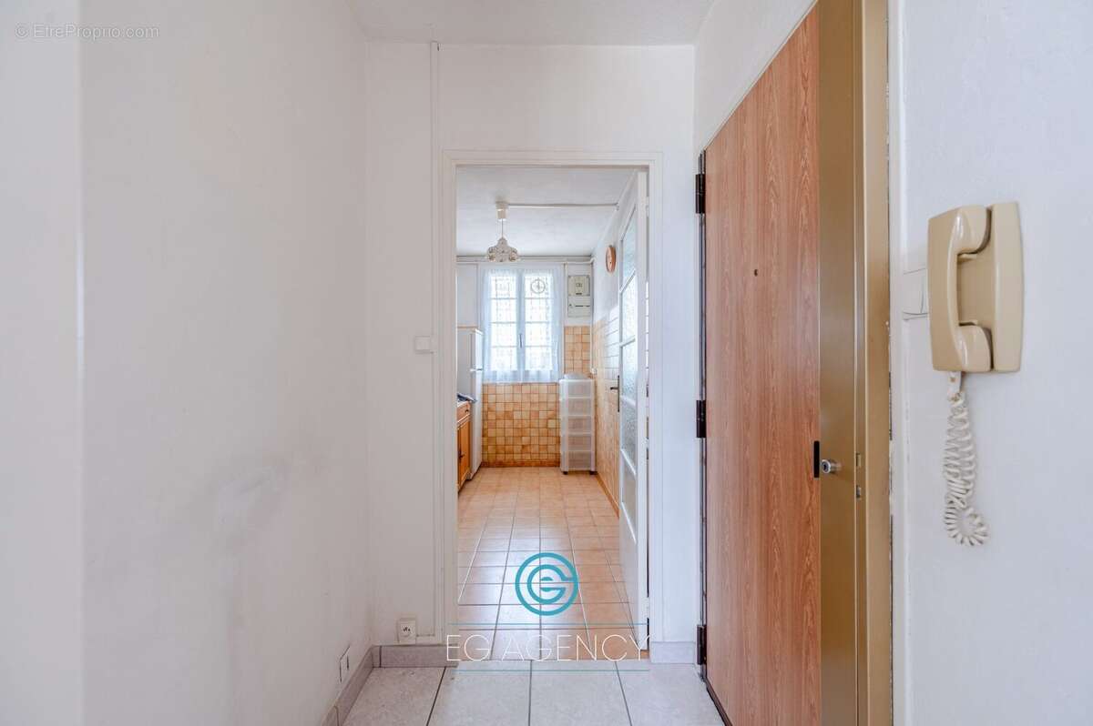 Appartement à MARSEILLE-15E