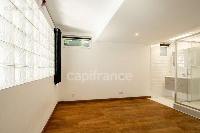 Appartement à DIVONNE-LES-BAINS