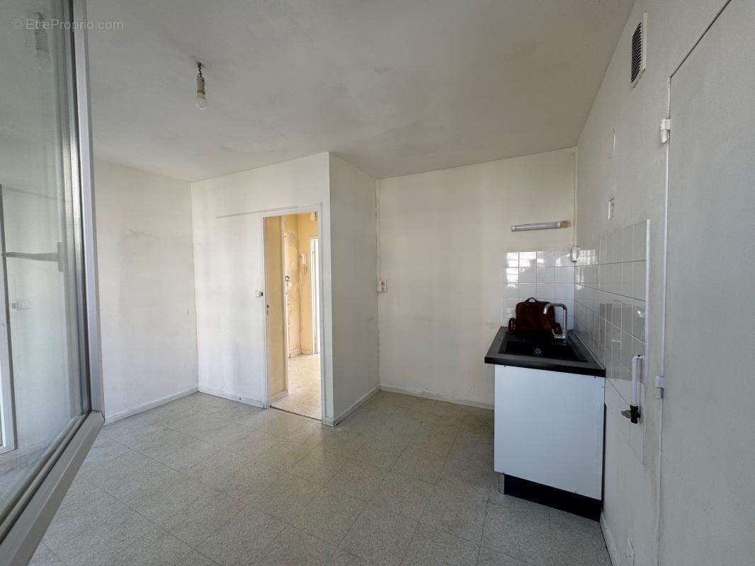 Appartement t4 au 1er étage avec ascenseur - photo 14