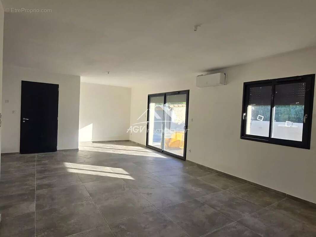 Maison à SAINT-PRIVAT-DES-VIEUX