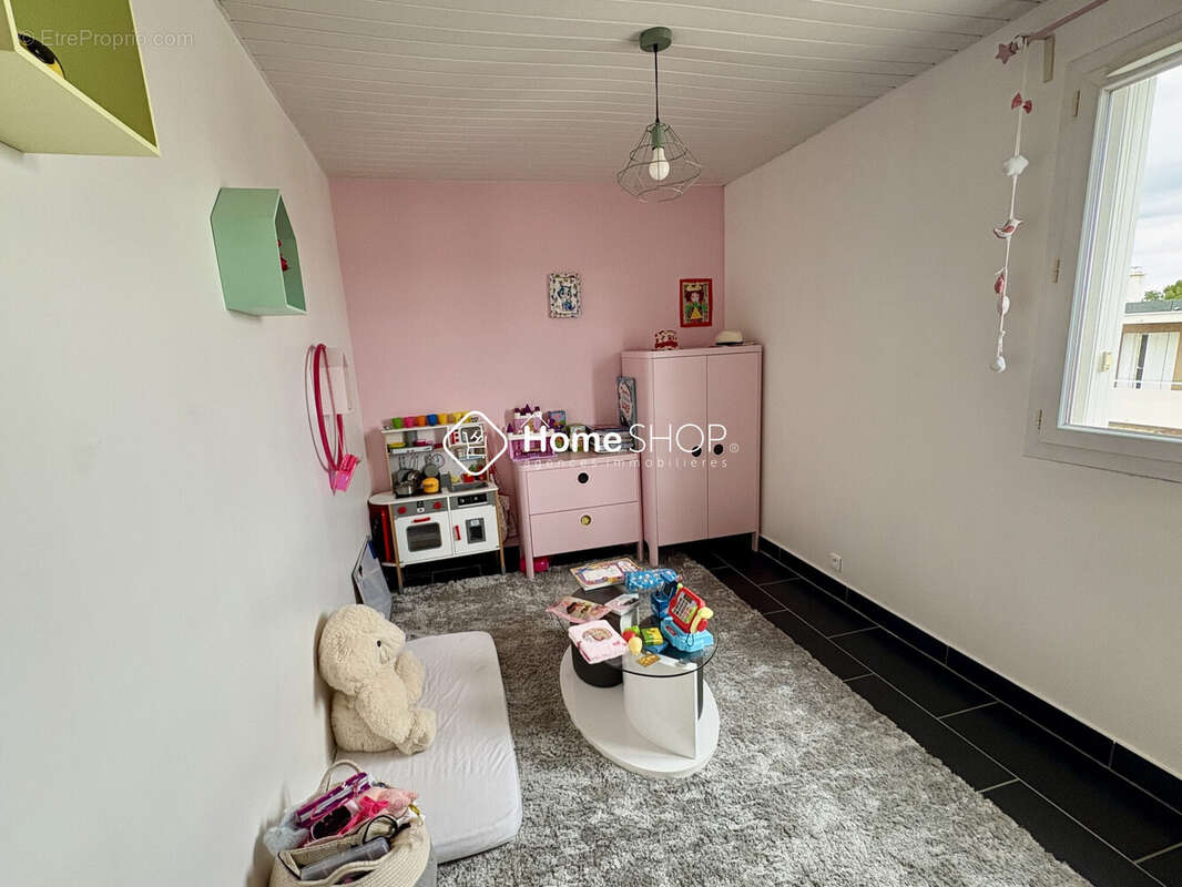 Appartement à SEPTEMES-LES-VALLONS